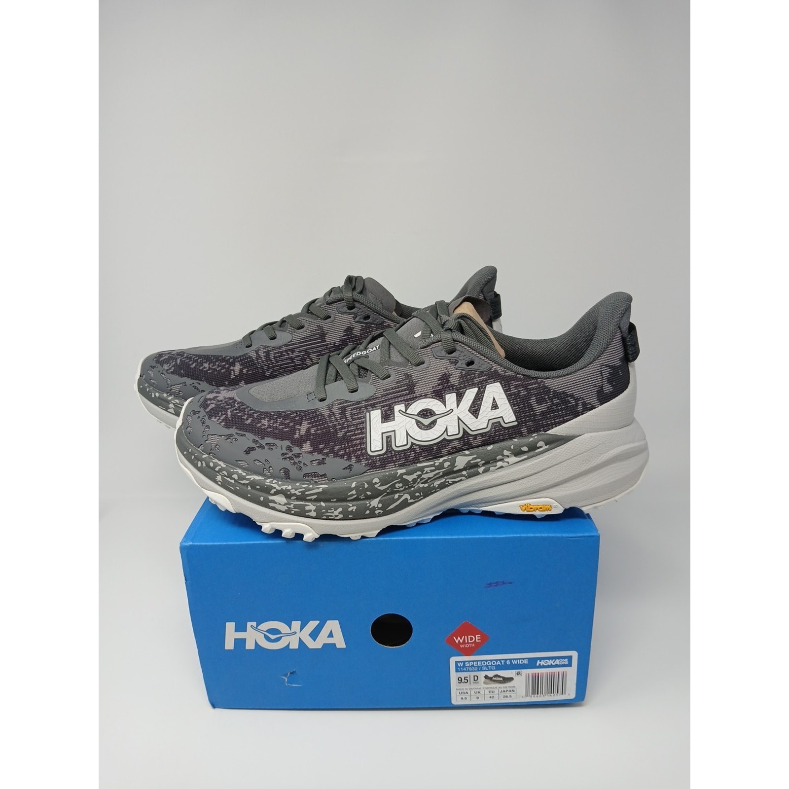 Hoka One One Speedgoat 6 Women Sz 9.5 1147791 Bkstr Running Sneaker Gray Black